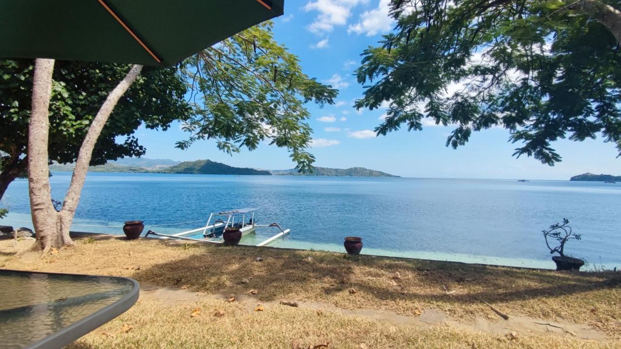 Khabita Beach Resort Lembar  エクステリア 写真