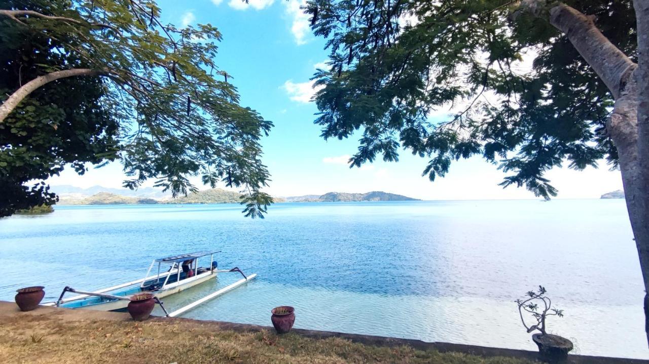 Khabita Beach Resort Lembar  エクステリア 写真