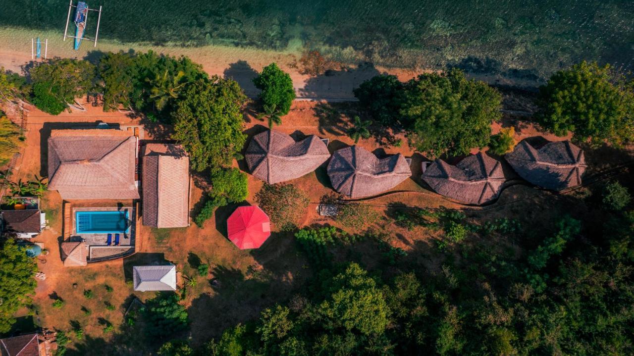 Khabita Beach Resort Lembar  エクステリア 写真
