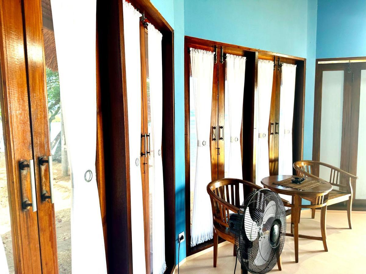 Khabita Beach Resort Lembar  エクステリア 写真