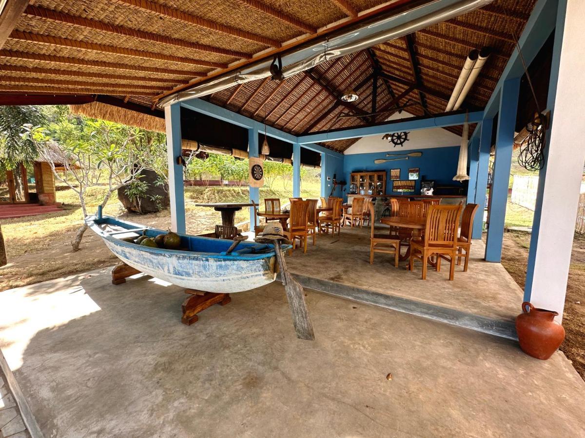 Khabita Beach Resort Lembar  エクステリア 写真