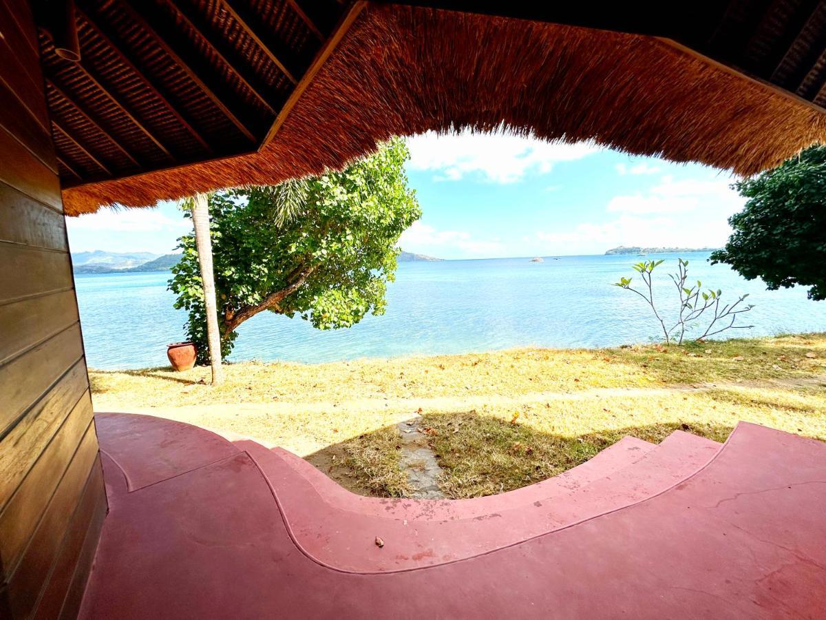 Khabita Beach Resort Lembar  エクステリア 写真